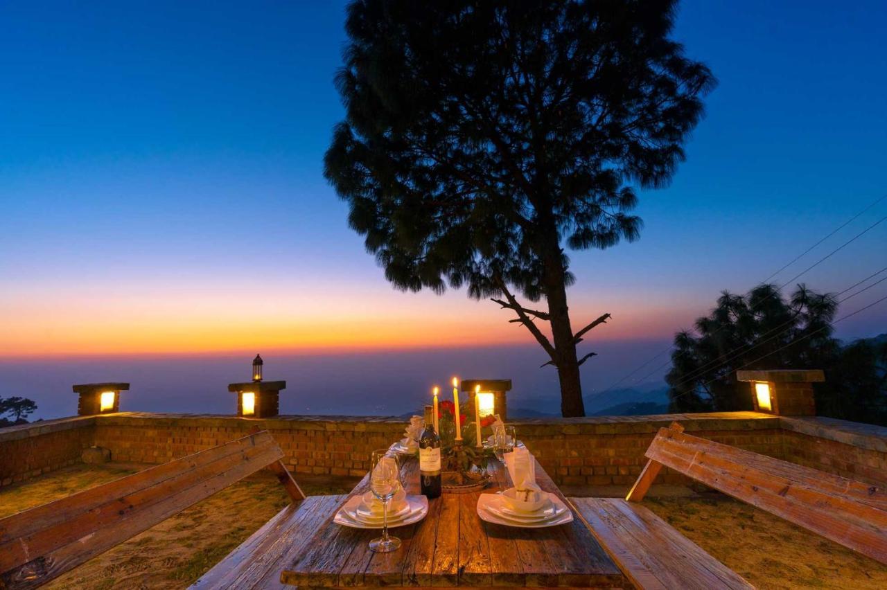 Stayvista At The Winter Line With Complimentary Breakfast Kasauli Exteriör bild