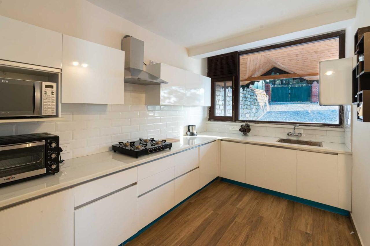 Stayvista At The Winter Line With Complimentary Breakfast Kasauli Exteriör bild